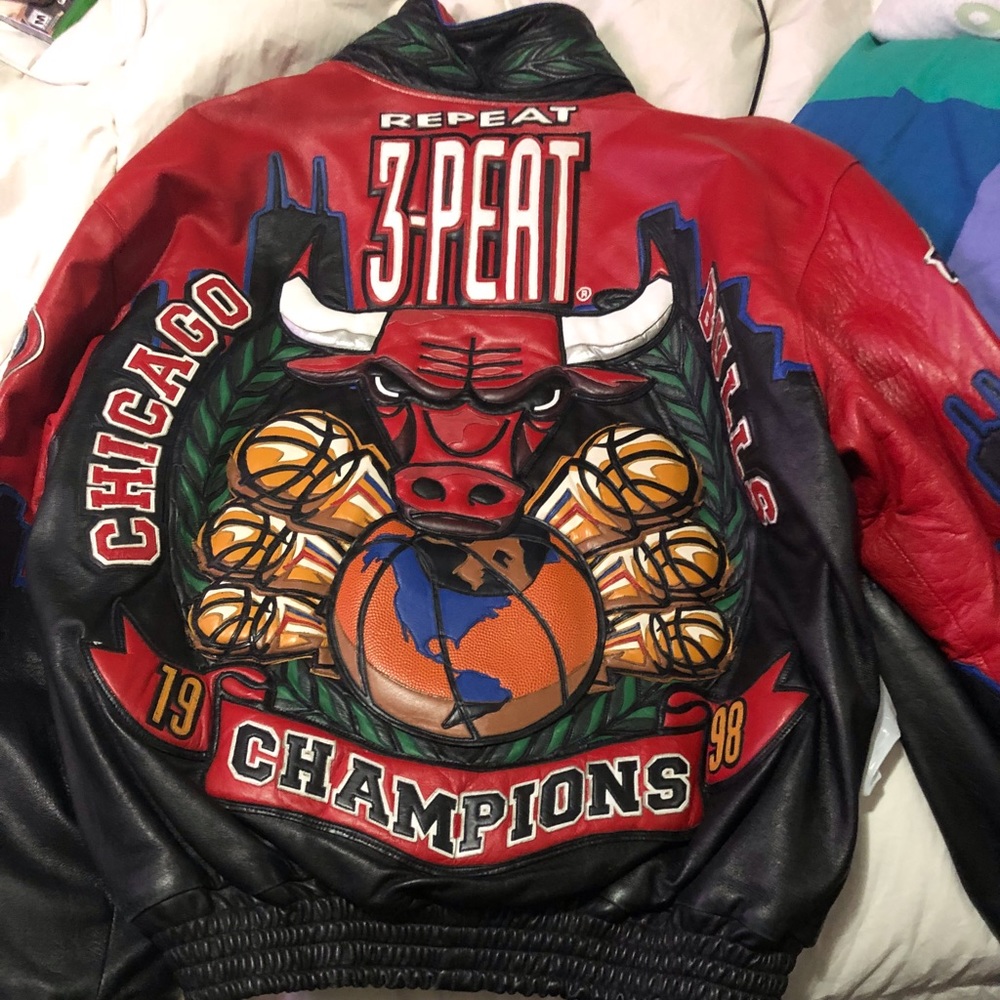 Chicago bulls 3 peat repeat leather jacket